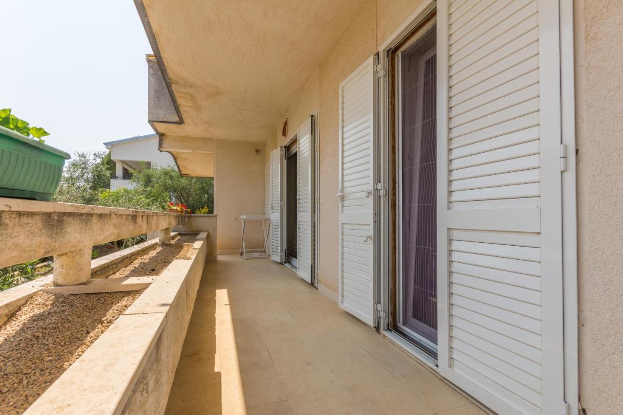 Adria Krk Apartment Krk Town Luaran gambar